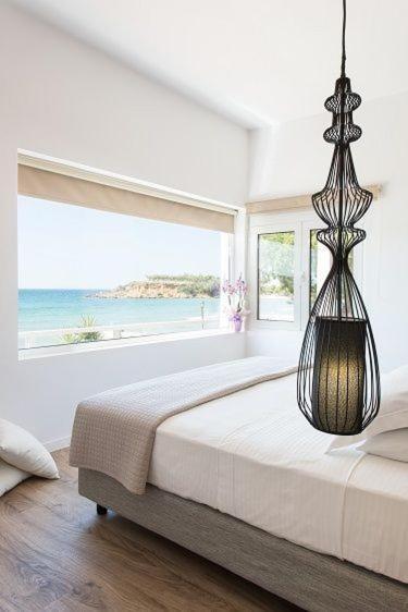 Dazzling Crete Villa | 3 Bedrooms | Villa Saffron Sunset | Beachfront Villa With Jacuzzi & Brilliant Sea Views | Chania 카토다라초 외부 사진