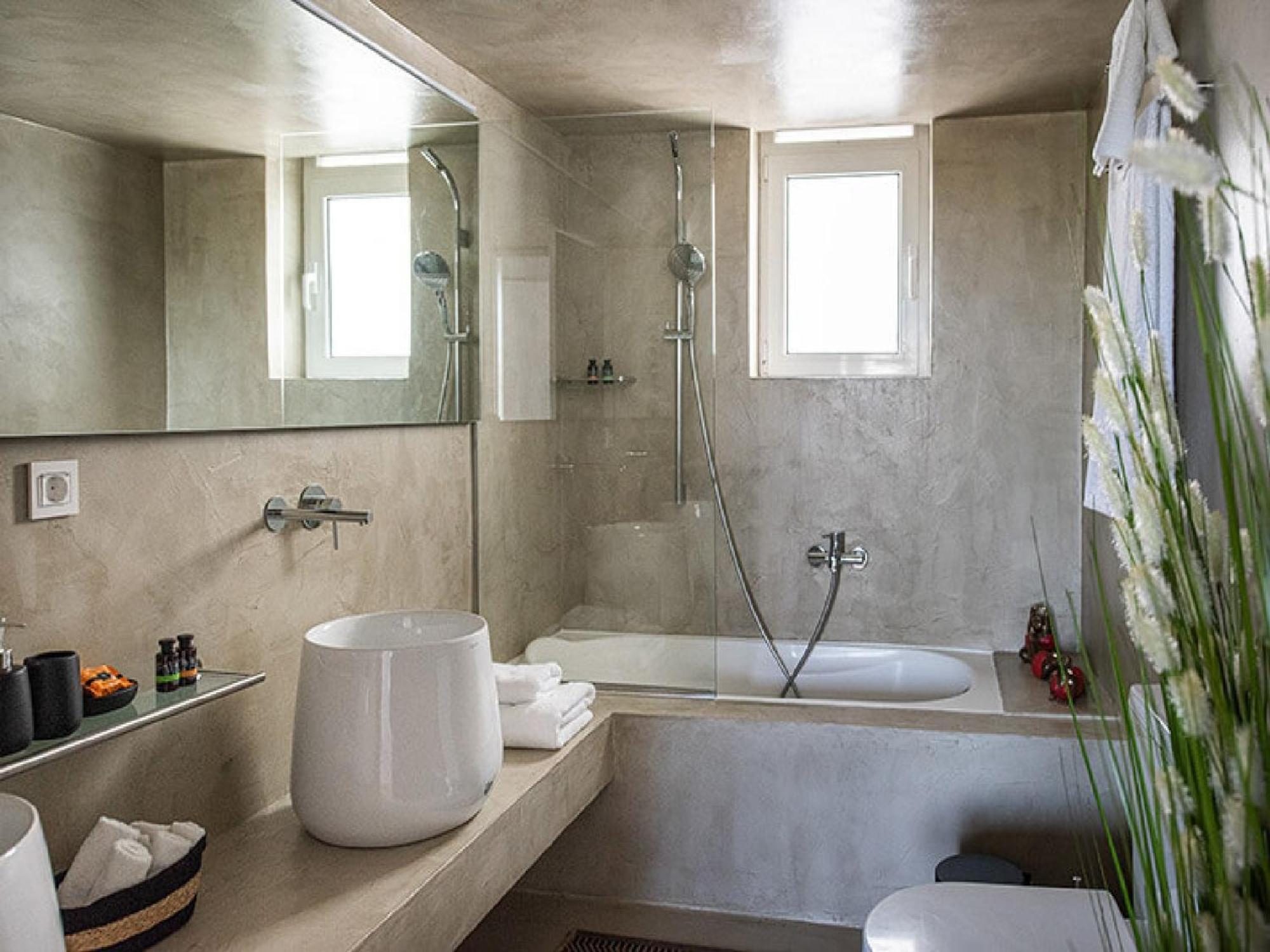 Dazzling Crete Villa | 3 Bedrooms | Villa Saffron Sunset | Beachfront Villa With Jacuzzi & Brilliant Sea Views | Chania 카토다라초 외부 사진