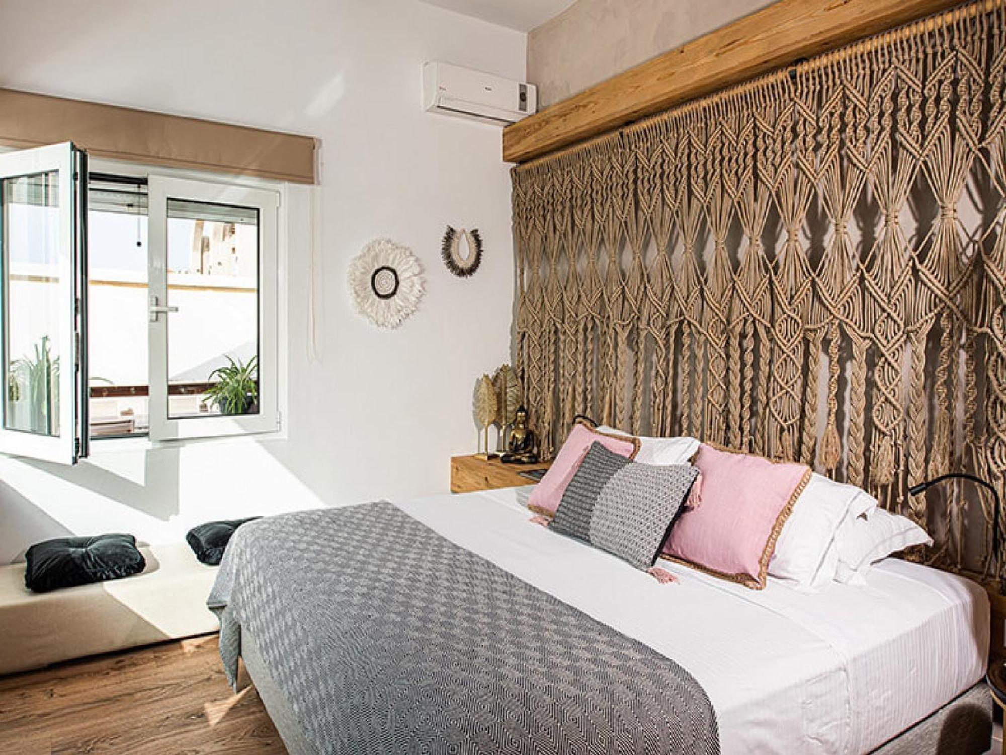 Dazzling Crete Villa | 3 Bedrooms | Villa Saffron Sunset | Beachfront Villa With Jacuzzi & Brilliant Sea Views | Chania 카토다라초 외부 사진
